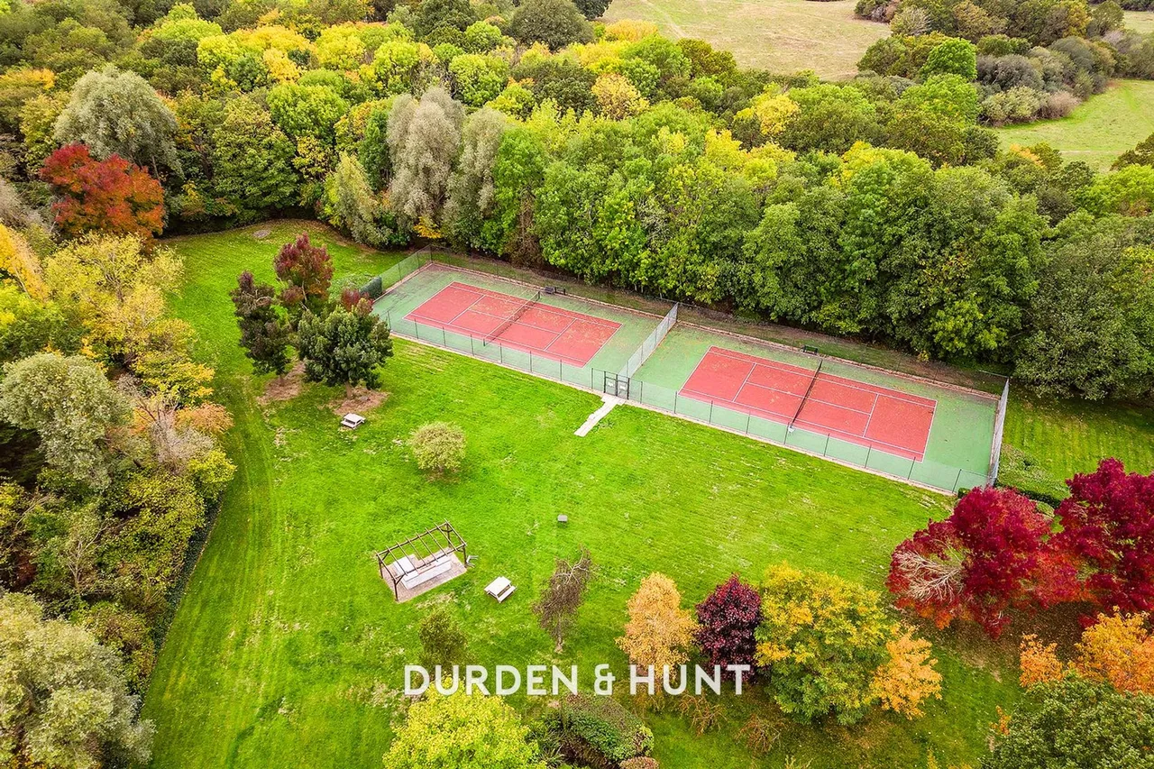 Epping New Road, Buckhurst Hill, IG9, photo 23