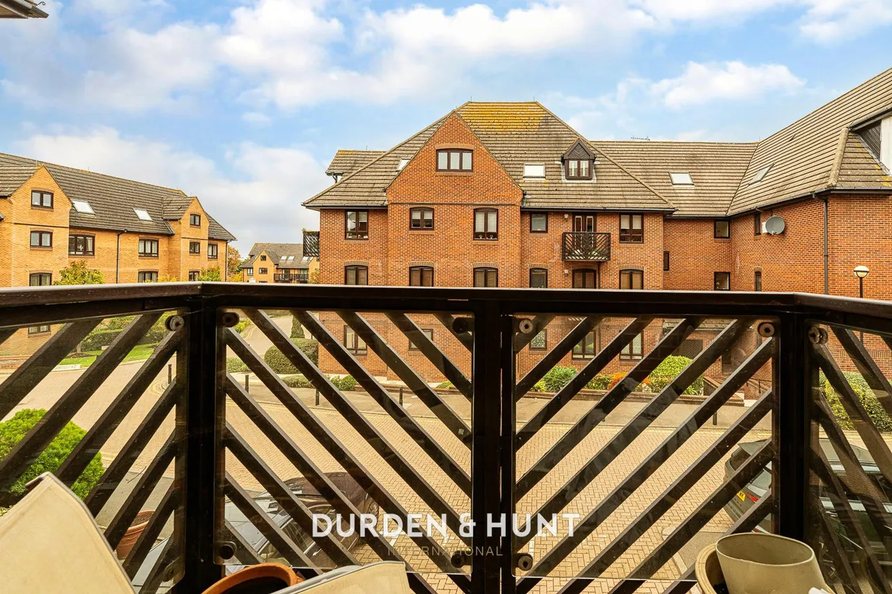 Epping New Road, Buckhurst Hill, IG9, photo 15
