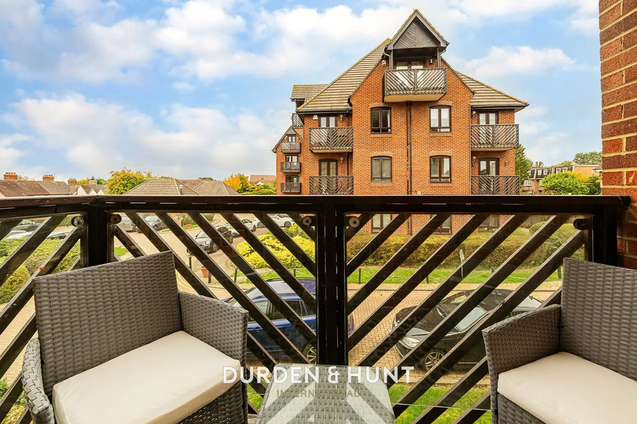 Epping New Road, Buckhurst Hill, IG9, photo 6