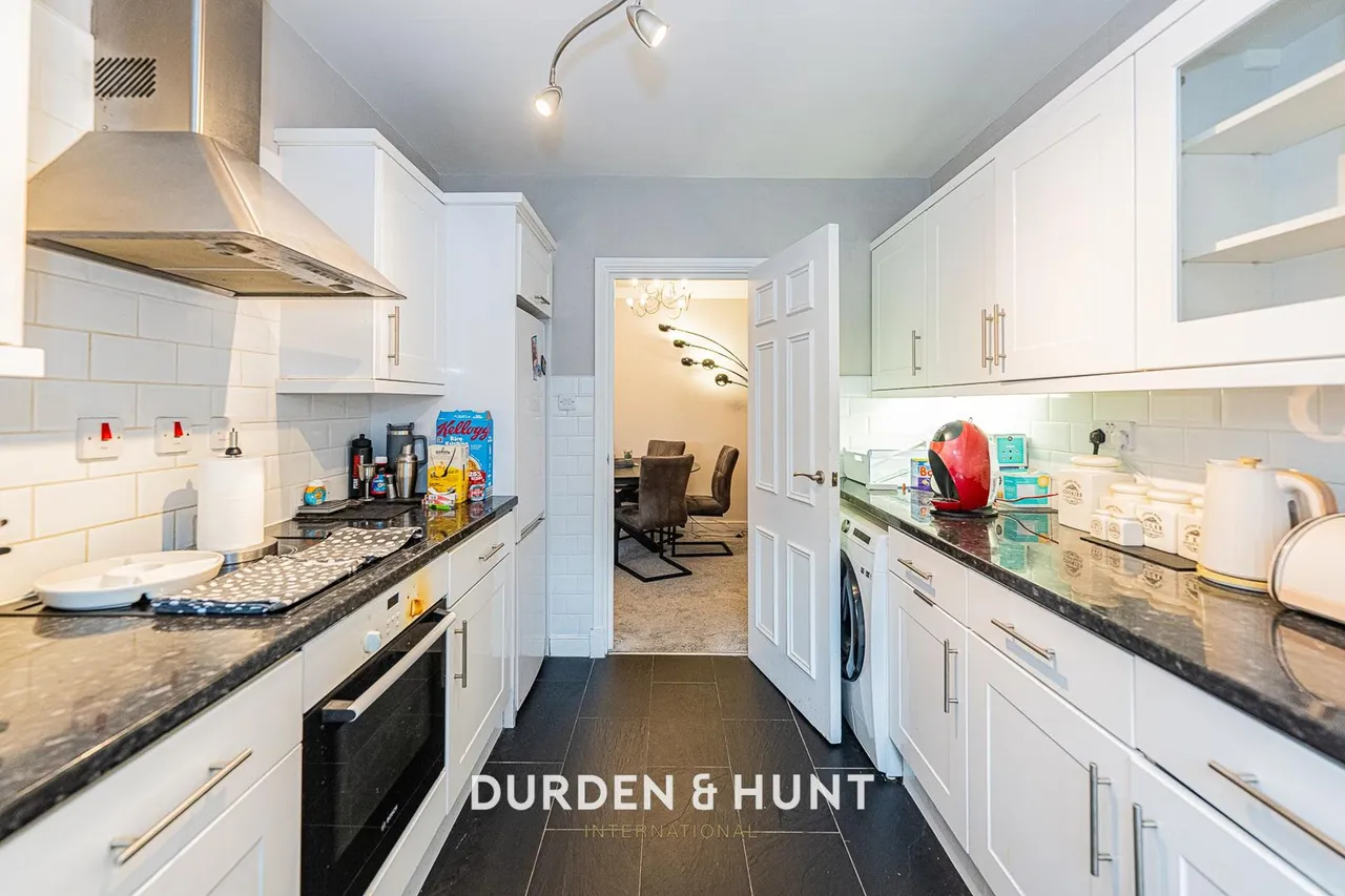 Epping New Road, Buckhurst Hill, IG9, photo 8