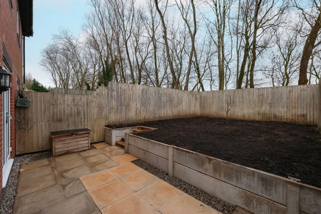 Claybank Street, Heywood OL10 4TJ, photo 14