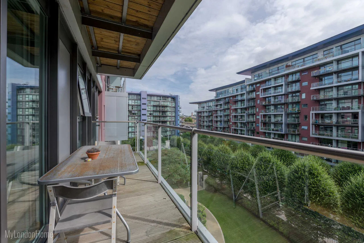 Queenstown Road, London, SW11, photo 8