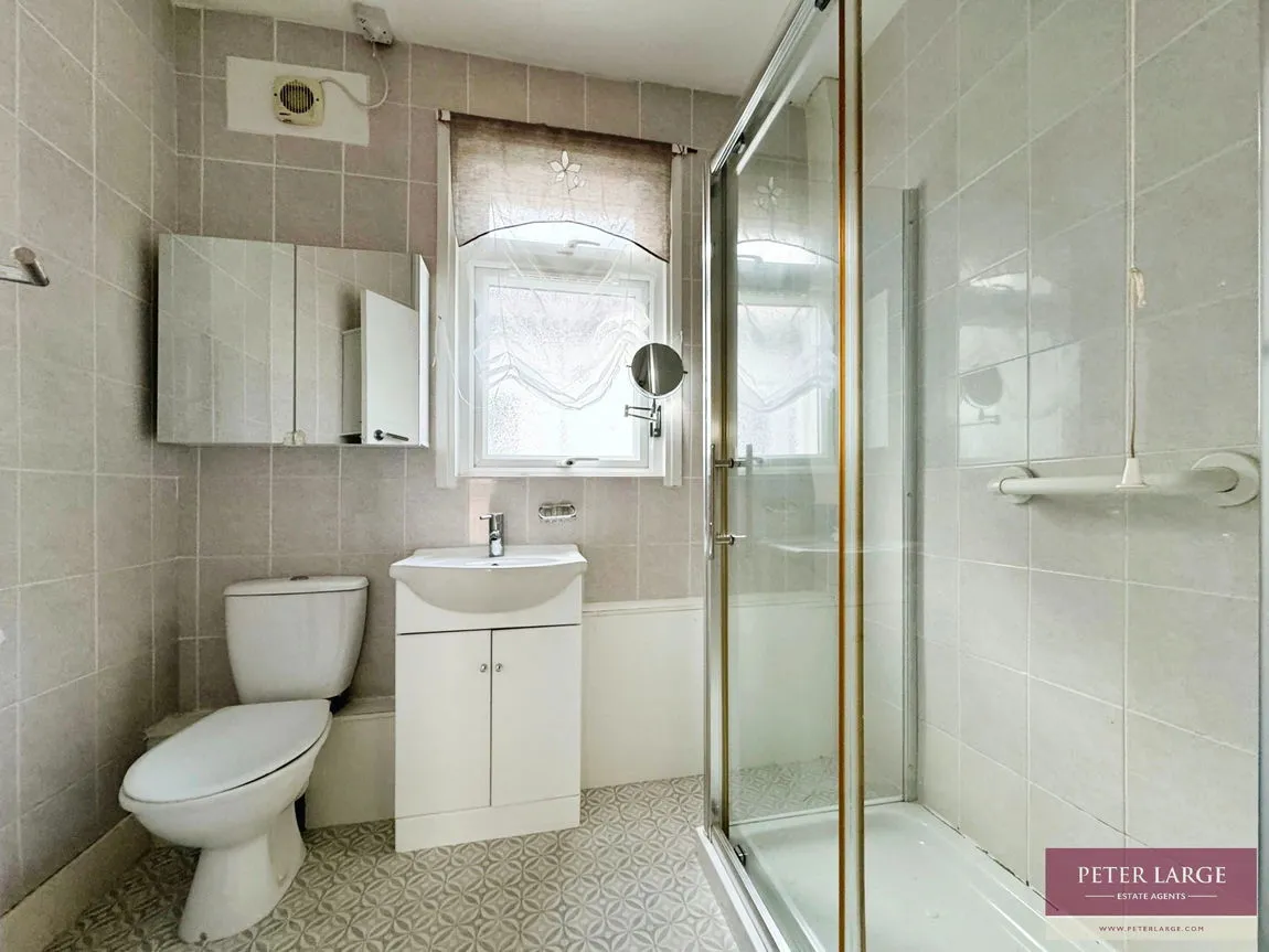 Carlisle Avenue, Rhyl, Denbighshire, LL18 3UD, photo 11