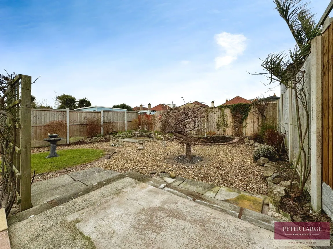 Carlisle Avenue, Rhyl, Denbighshire, LL18 3UD, photo 12