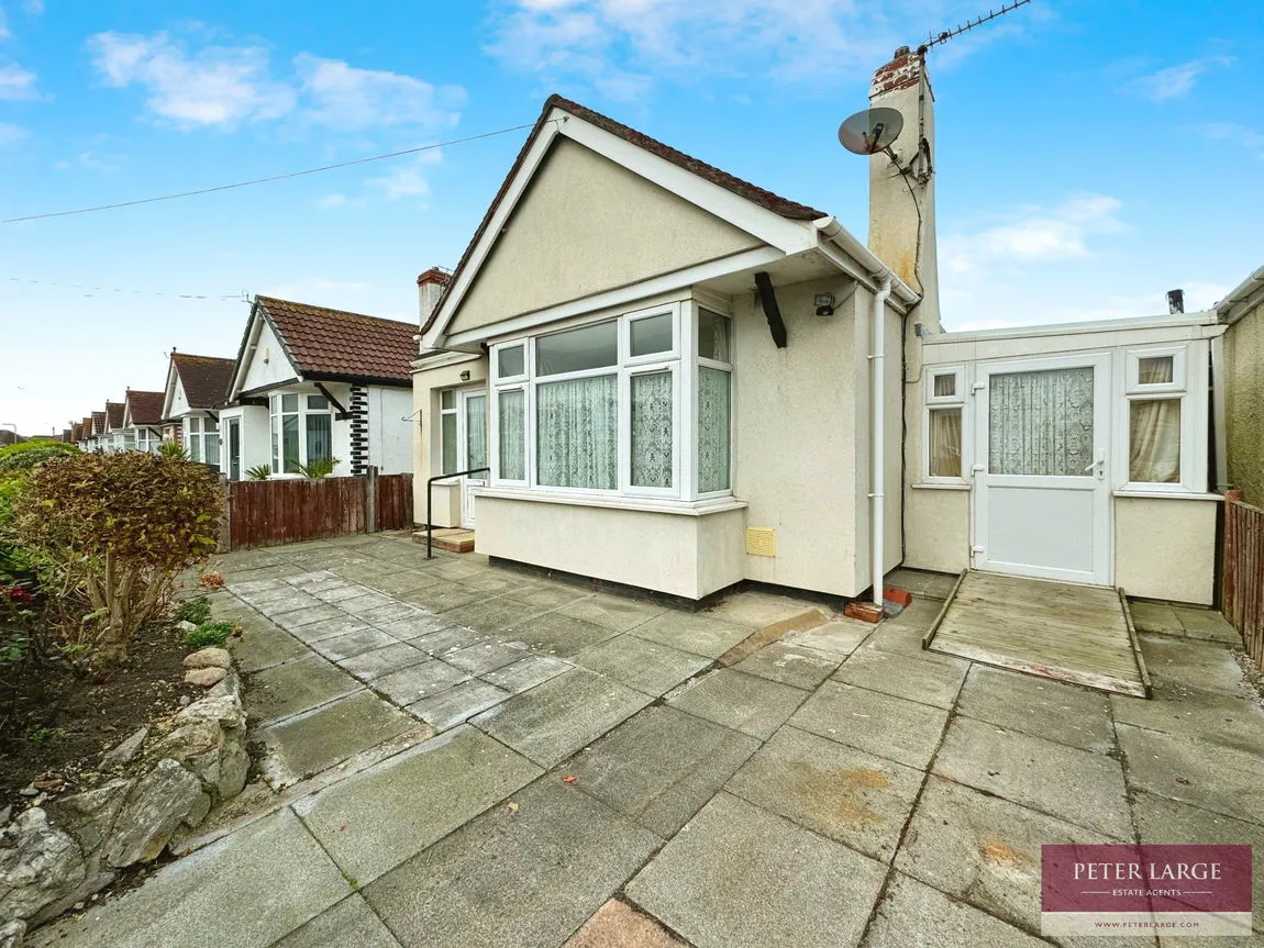 Carlisle Avenue, Rhyl, Denbighshire, LL18 3UD, photo 14