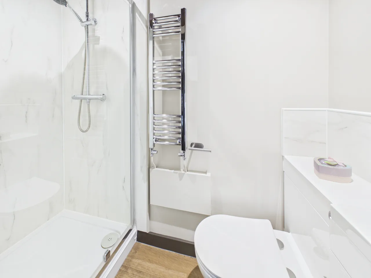 Room 15, 4&6 Russell Street, Gloucester, GL1 1DZ, photo 5