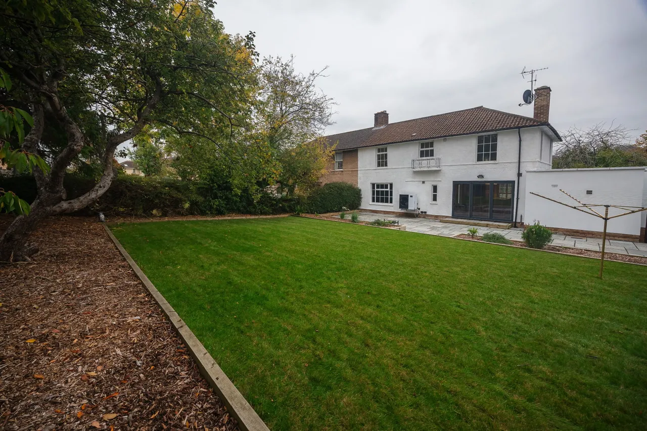 Oldfield Crescent, Cheltenham, GL51, photo 16