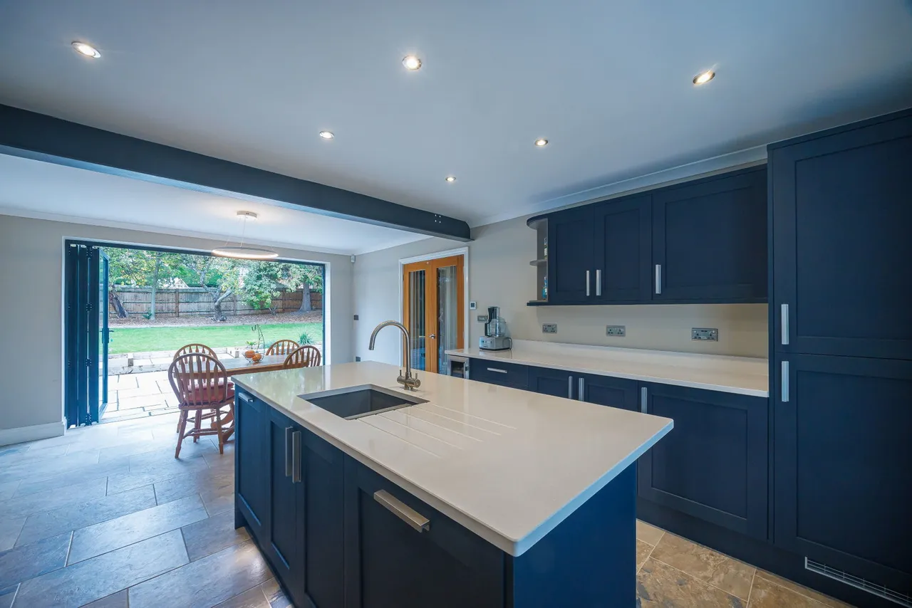 Oldfield Crescent, Cheltenham, GL51, photo 8