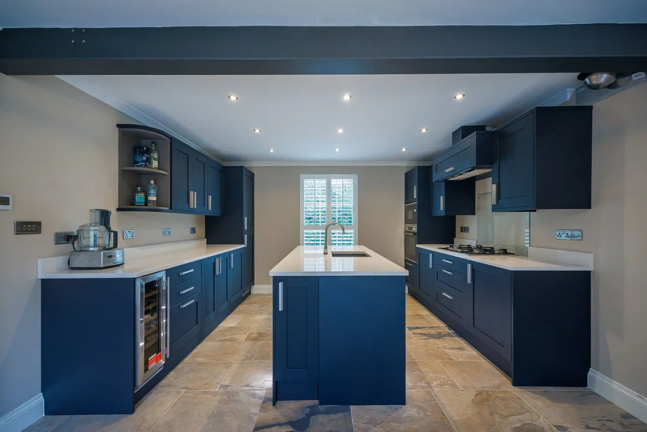 Oldfield Crescent, Cheltenham, GL51, photo 5
