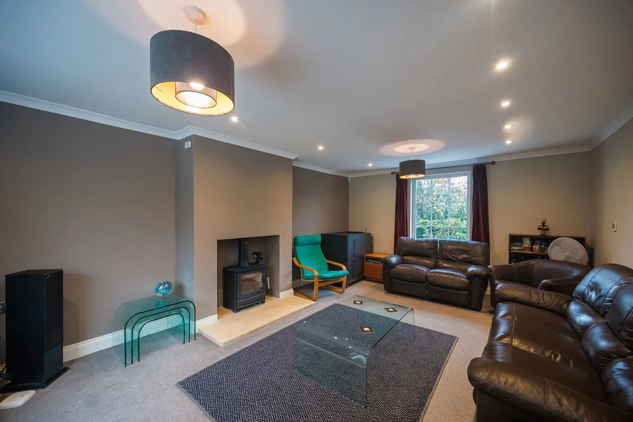 Oldfield Crescent, Cheltenham, GL51, photo 12
