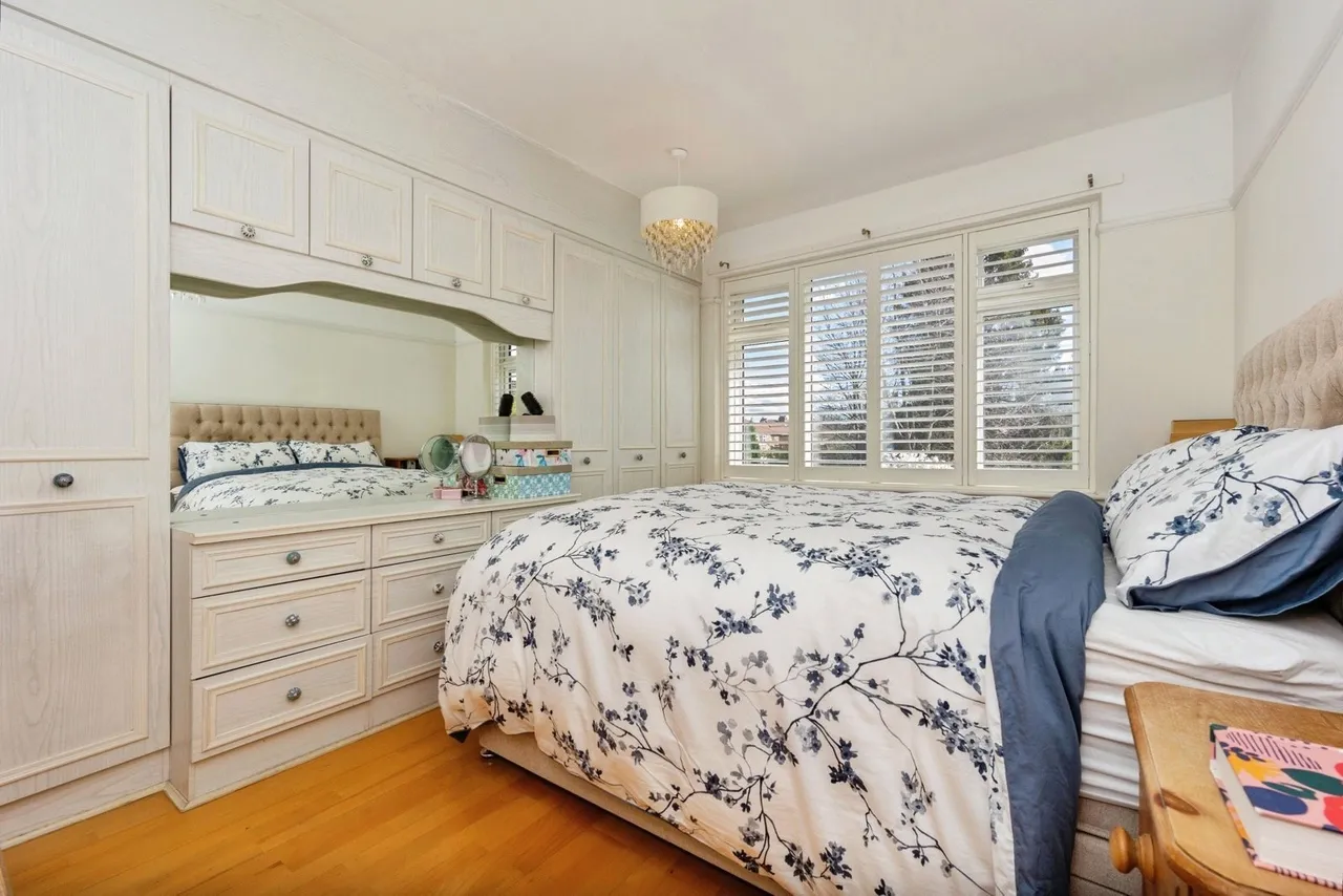 Briarlands Avenue, Sale, Greater Manchester, M33, photo 10