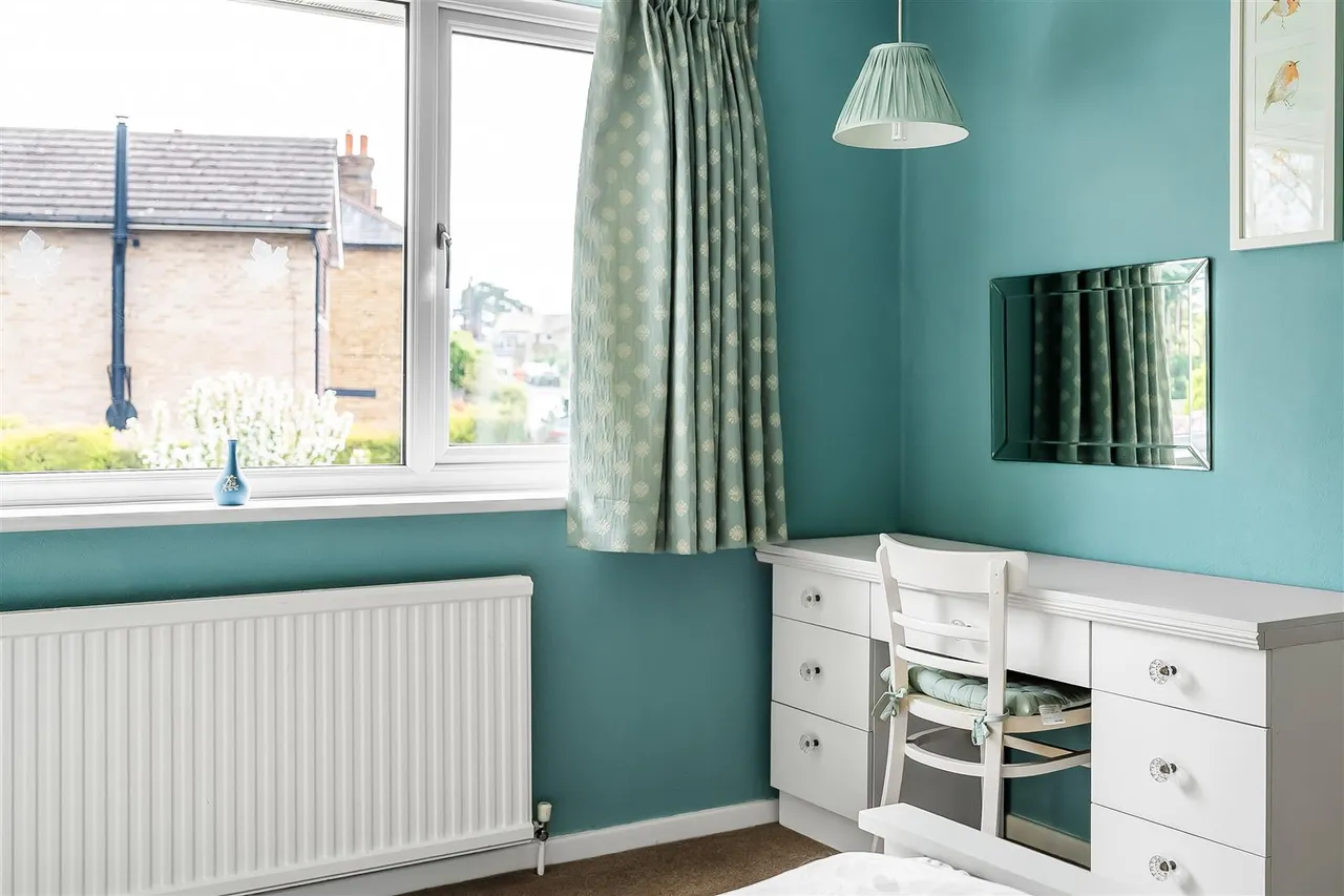Agates Lane, Ashtead, KT21, photo 17