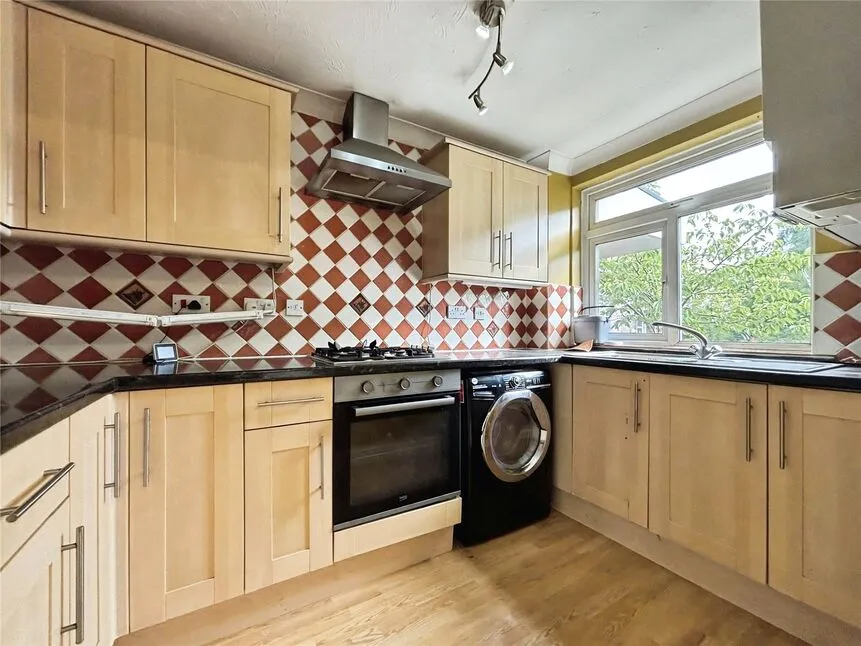 Hunters Court Showfields Road, Tunbridge Wells, Kent, TN2, photo 4