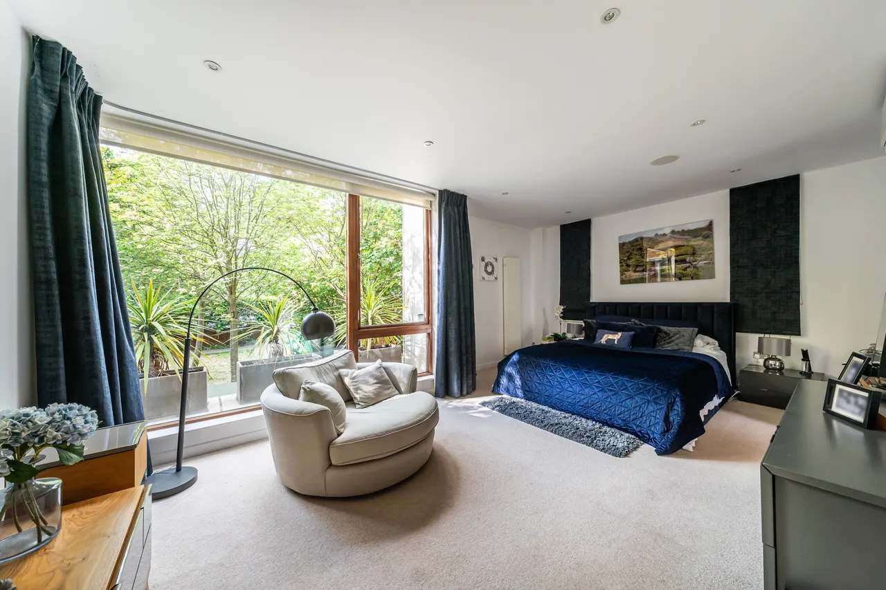 Ebury Mews, London, N5, photo 6