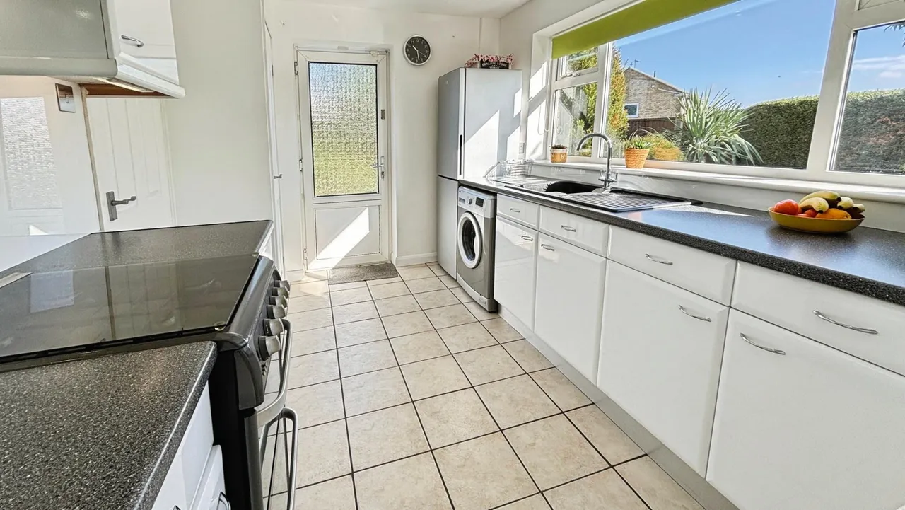 Broadway, North Hykeham, LN6, photo 5
