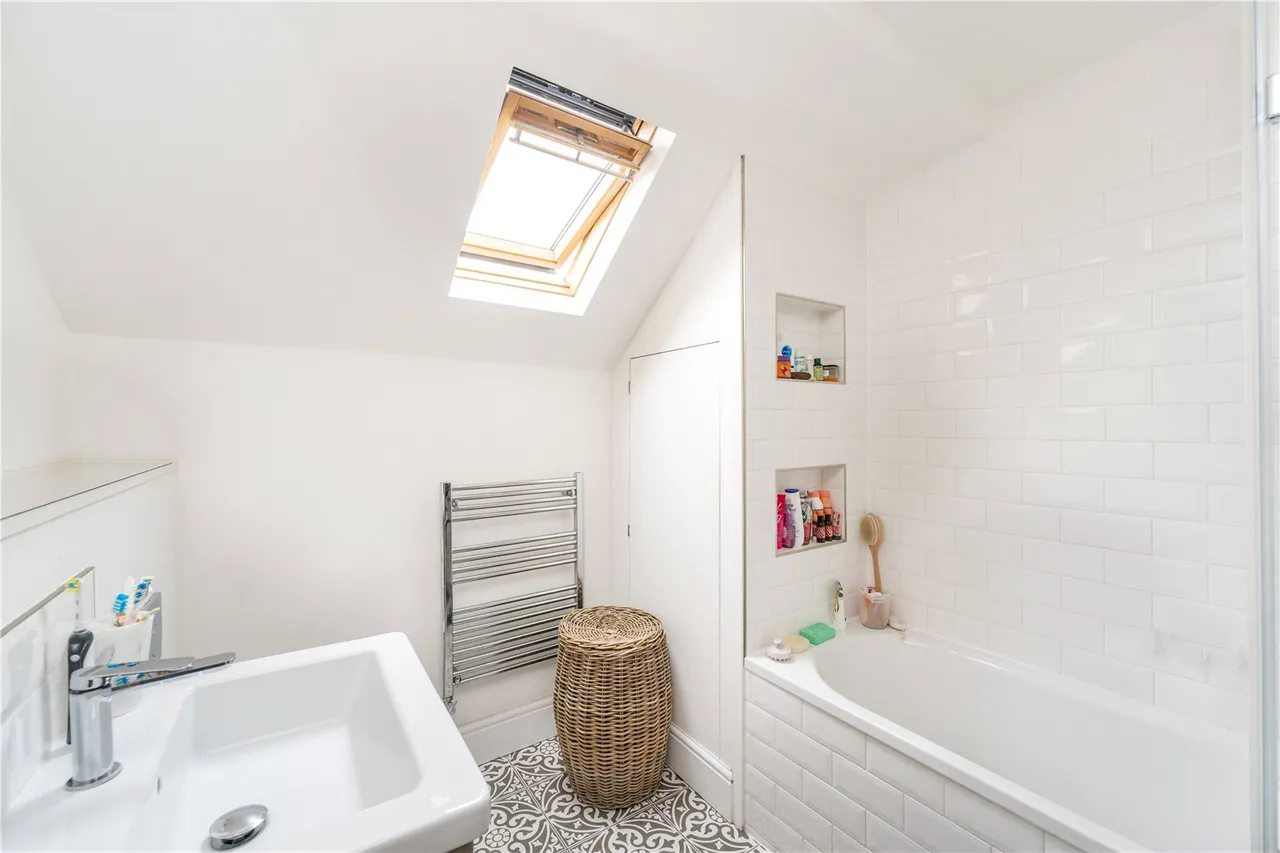 Fulwell Road, Teddington, TW11 0RH, photo 7