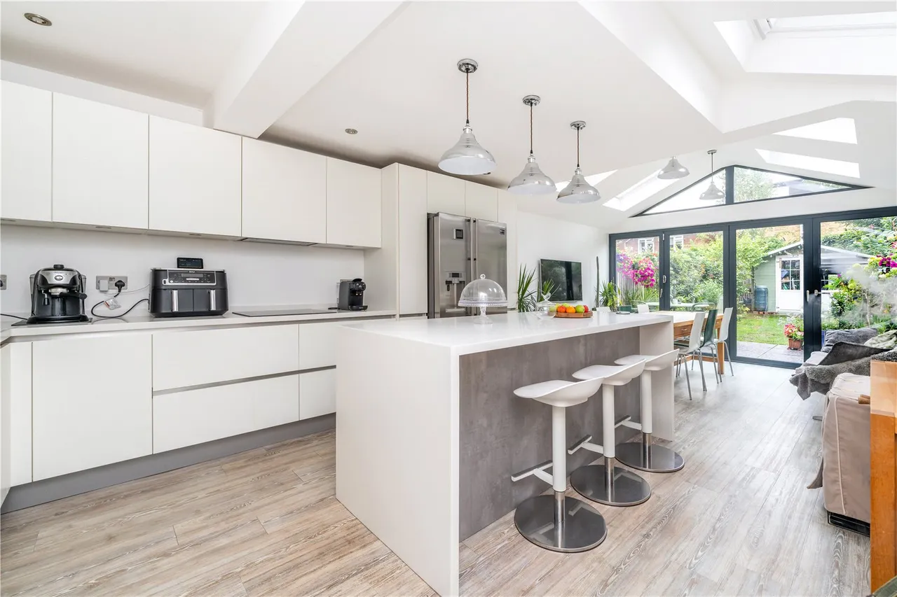 Fulwell Road, Teddington, TW11 0RH, photo 4