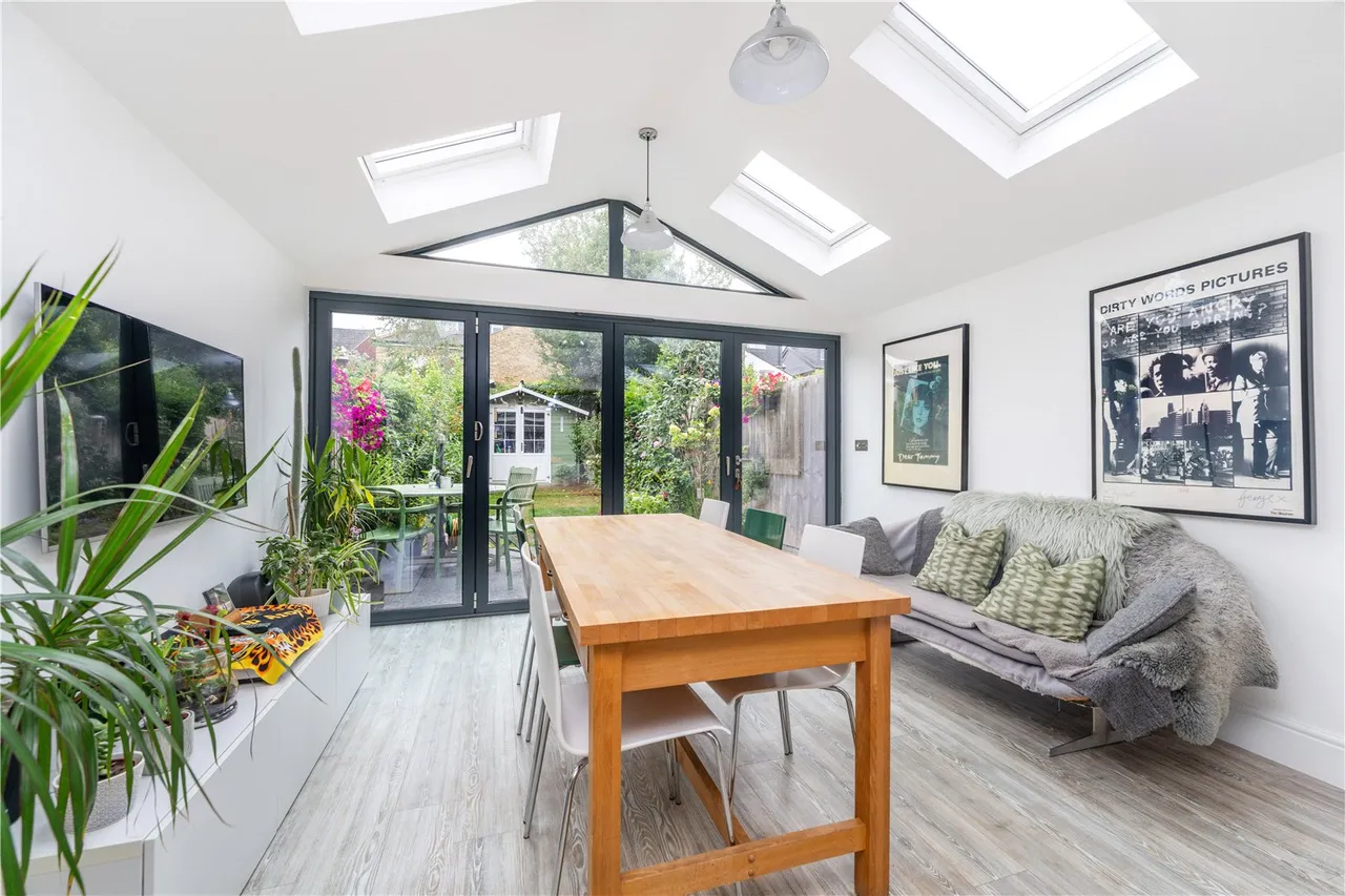 Fulwell Road, Teddington, TW11 0RH, photo 5