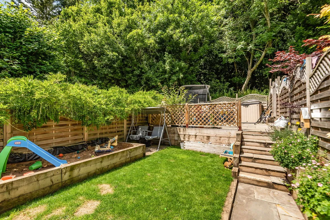 Cedar Drive, Marlow, SL7 3QB, photo 11