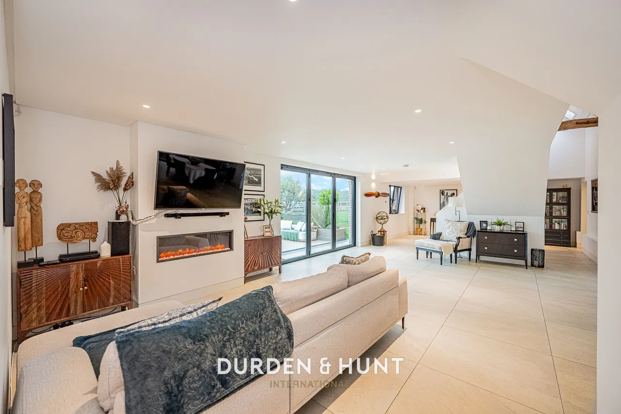 Bushett Rise, Little Bardfield, CM7, photo 6