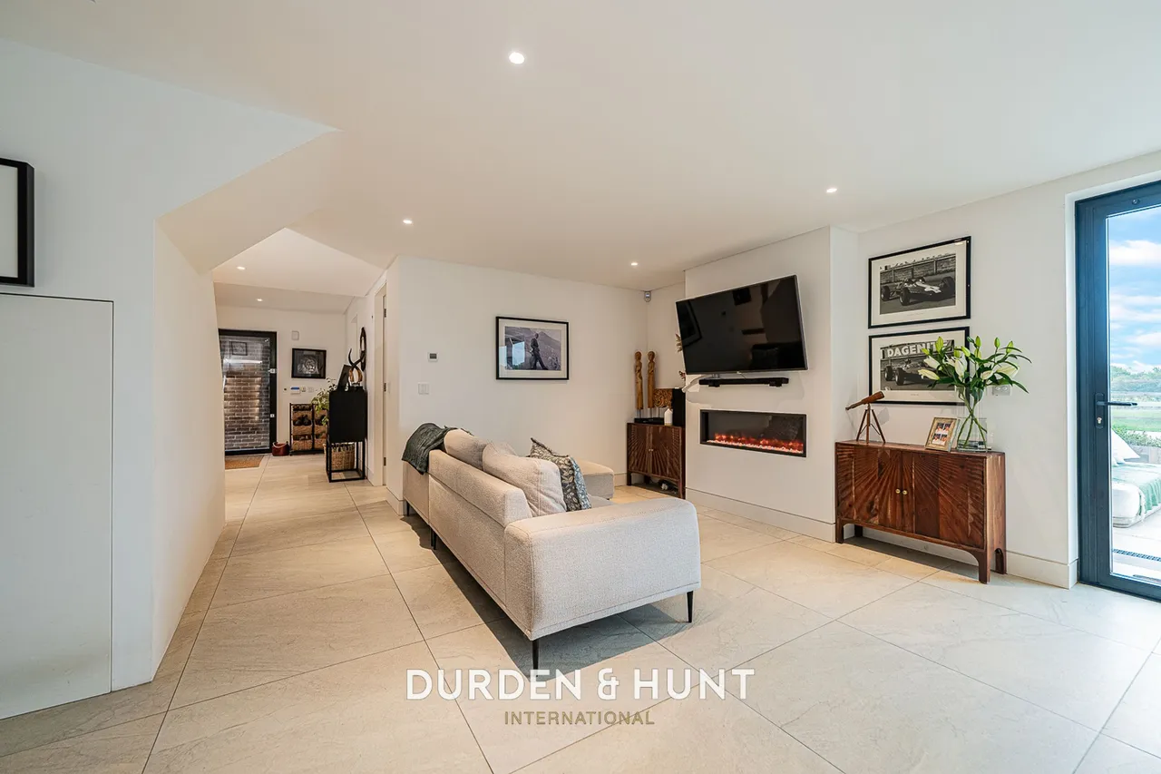 Bushett Rise, Little Bardfield, CM7, photo 7