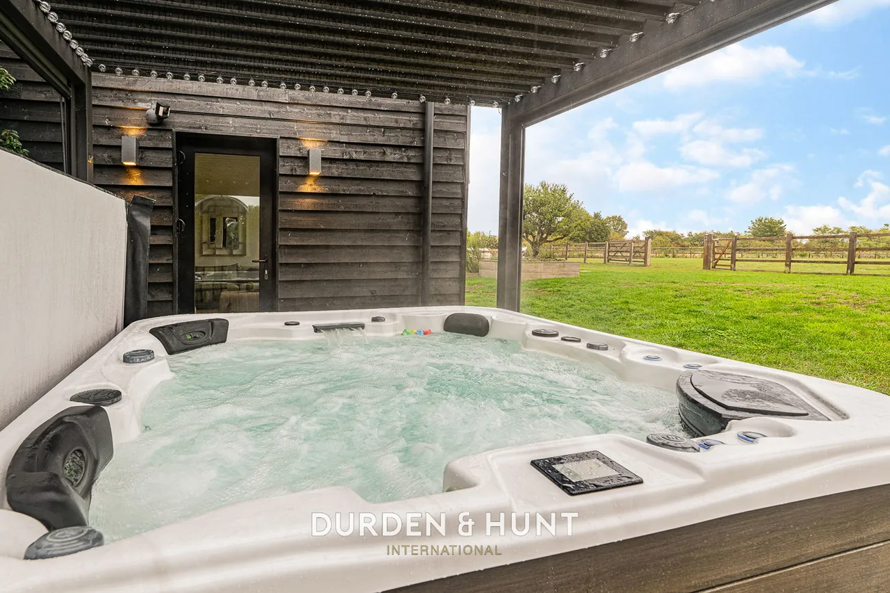 Bushett Rise, Little Bardfield, CM7, photo 44
