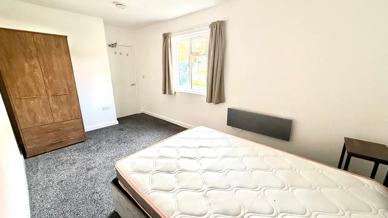 Lupton Road, Lowedges, S8, photo 6
