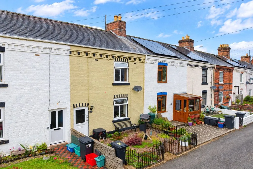 3 bed house for sale, Railway Terrace, Builth Wells, LD2