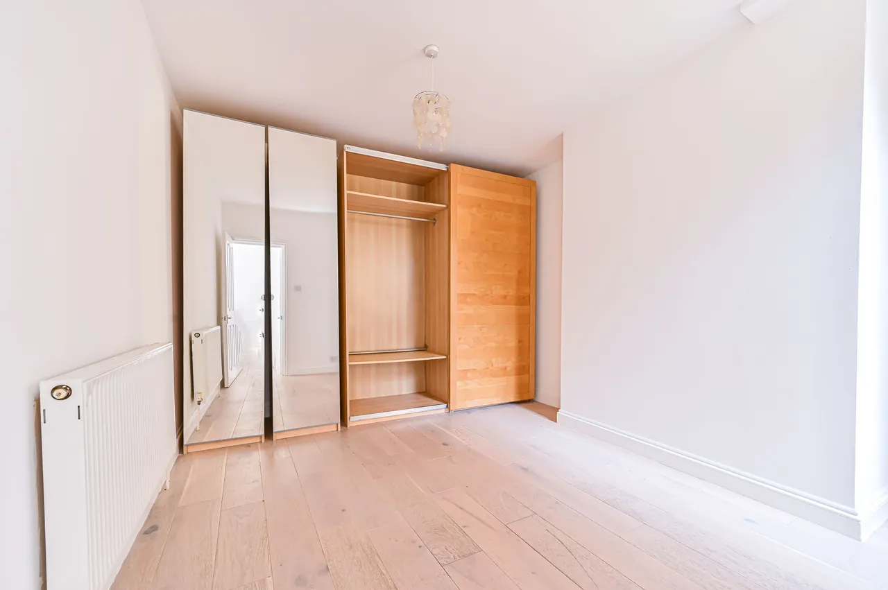 Flat 1, 1b Montrell Road, London, photo 9