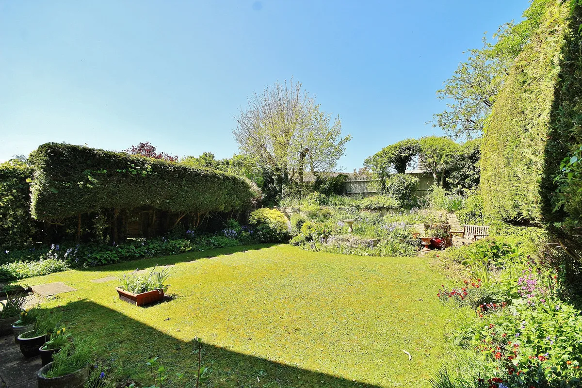 Marlborough Crescent, Long Hanborough, photo 17