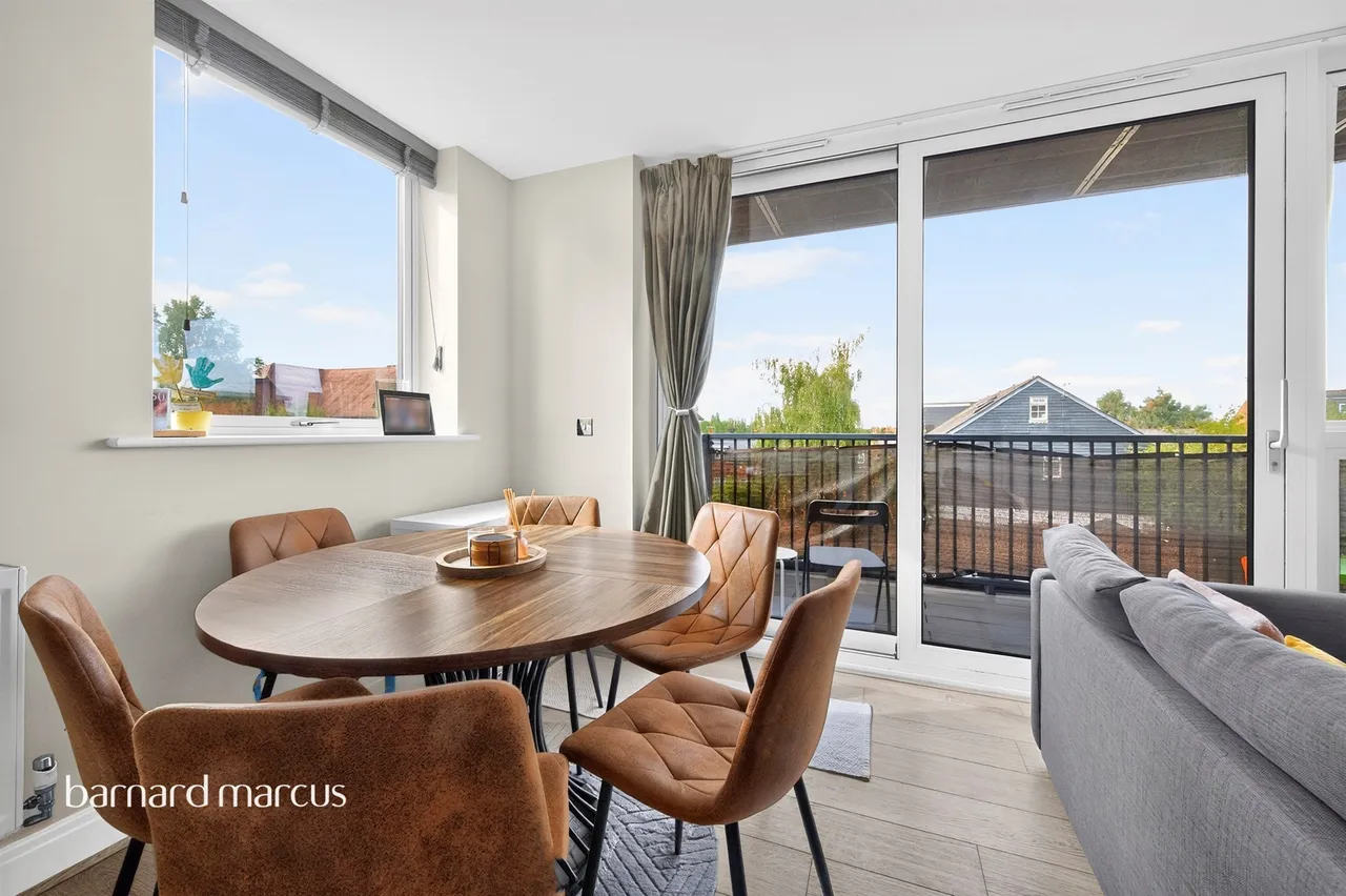 East Street, Epsom, KT17, photo 5