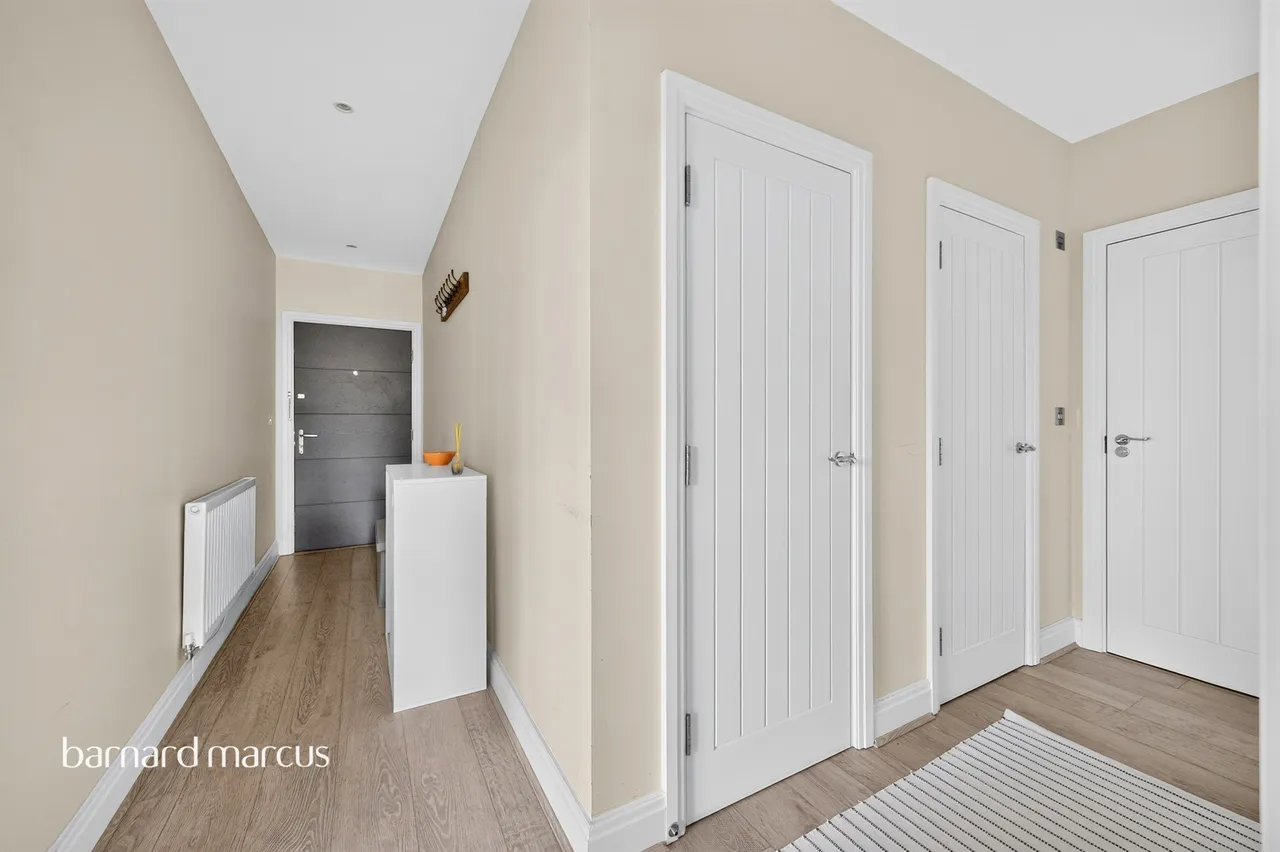East Street, Epsom, KT17, photo 11