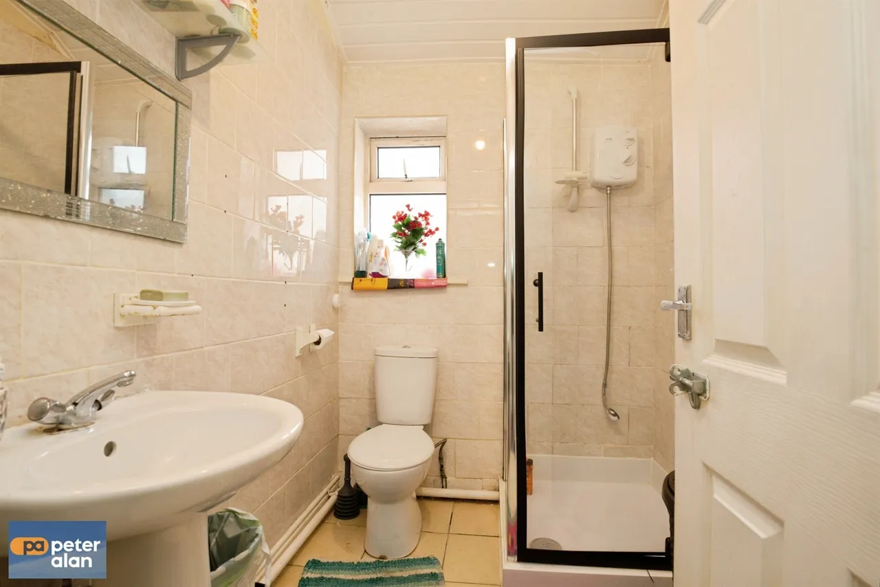 Ferry Road, Cardiff, CF11, photo 9