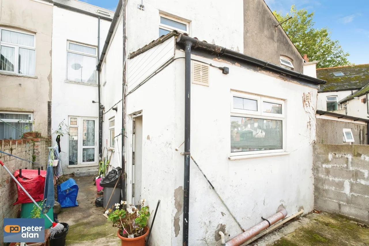 Ferry Road, Cardiff, CF11, photo 13