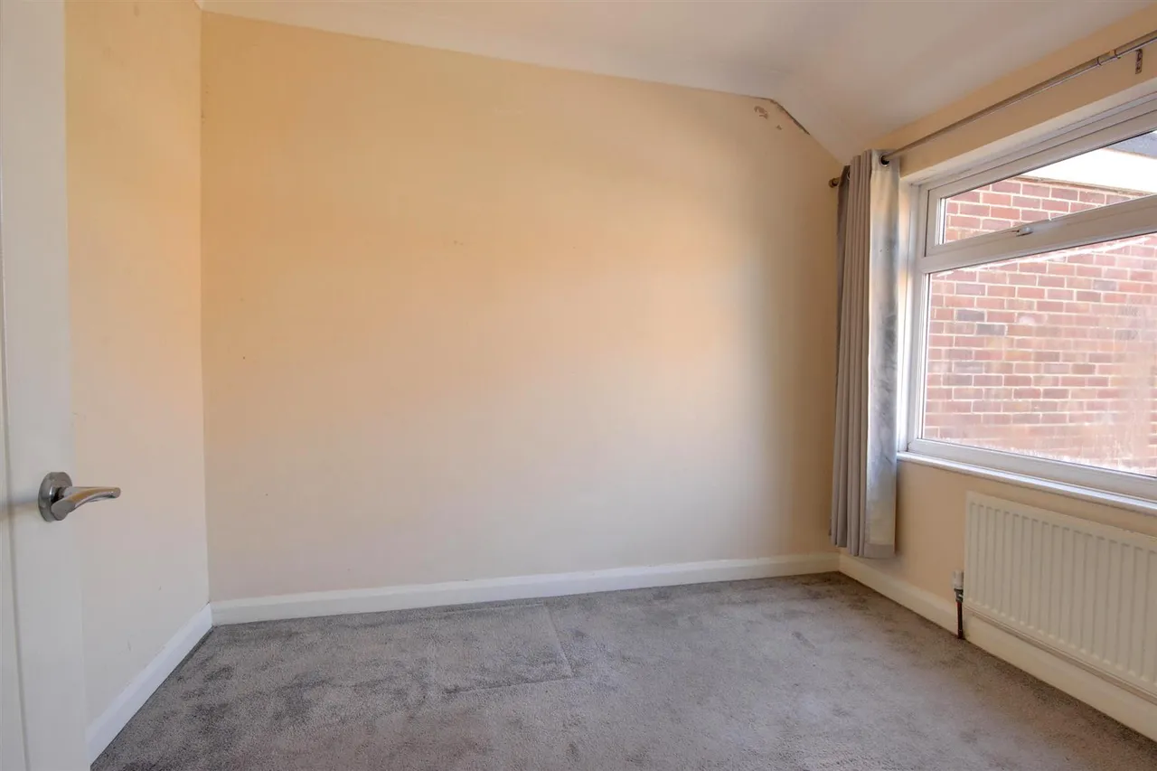 Hotham Road South, Hull, photo 12