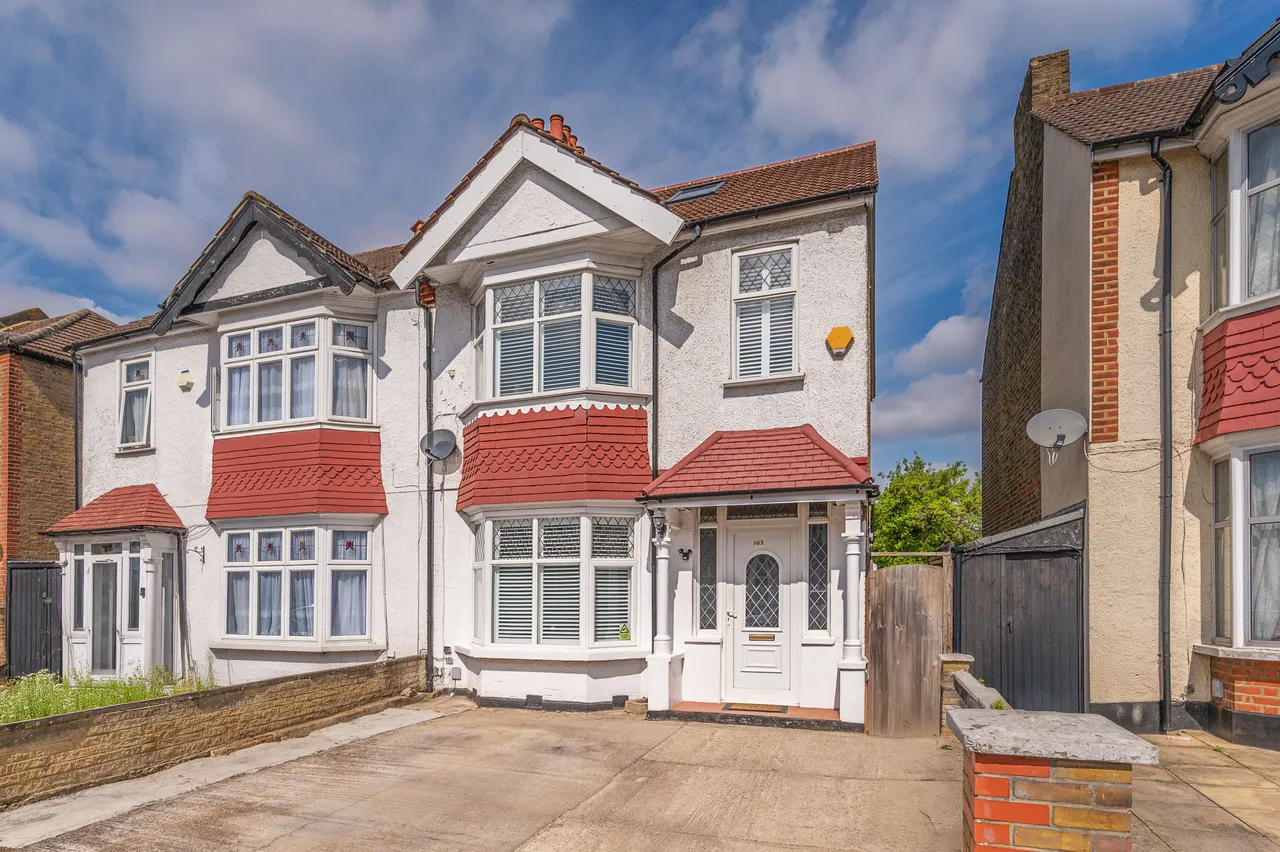 5 bed house for sale — 103 Warwick Road, Thornton Heath