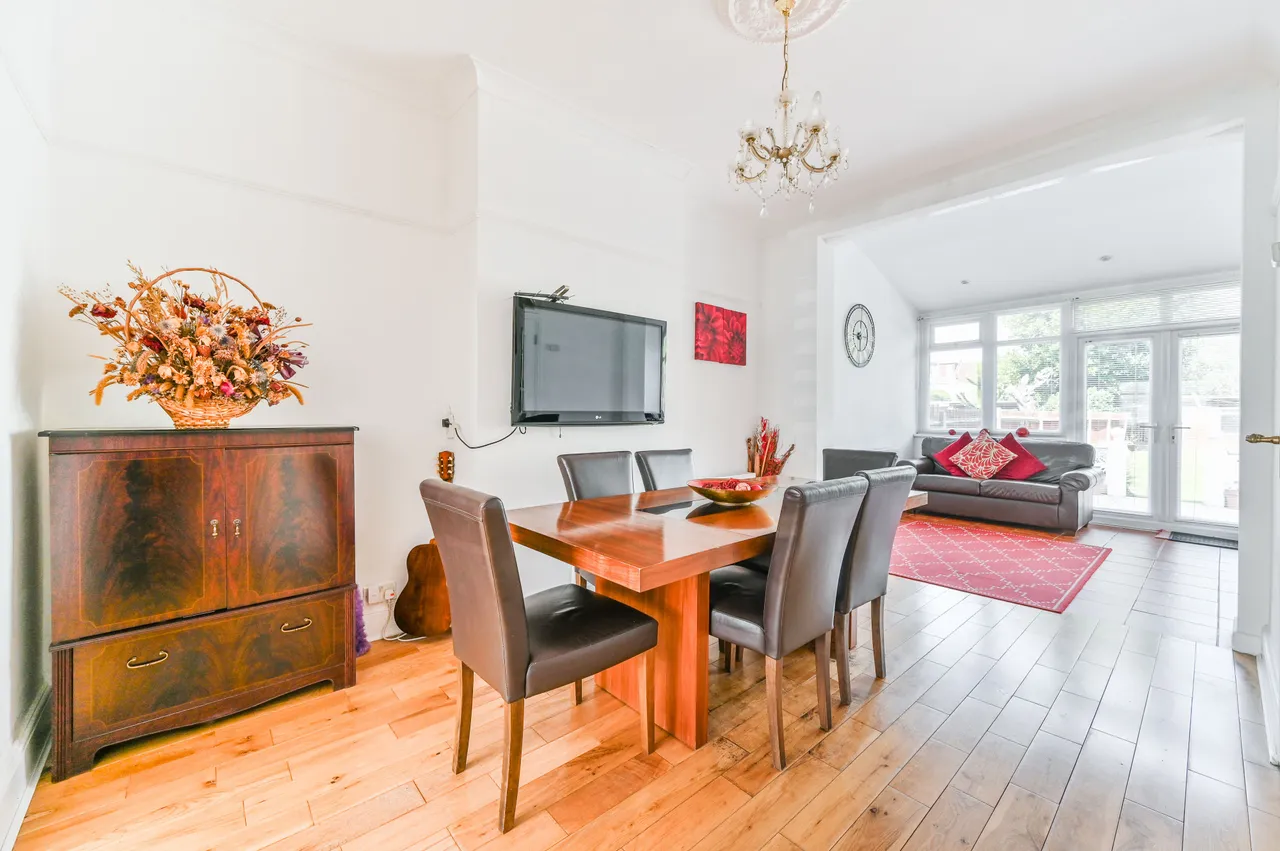 103 Warwick Road, Thornton Heath, photo 4