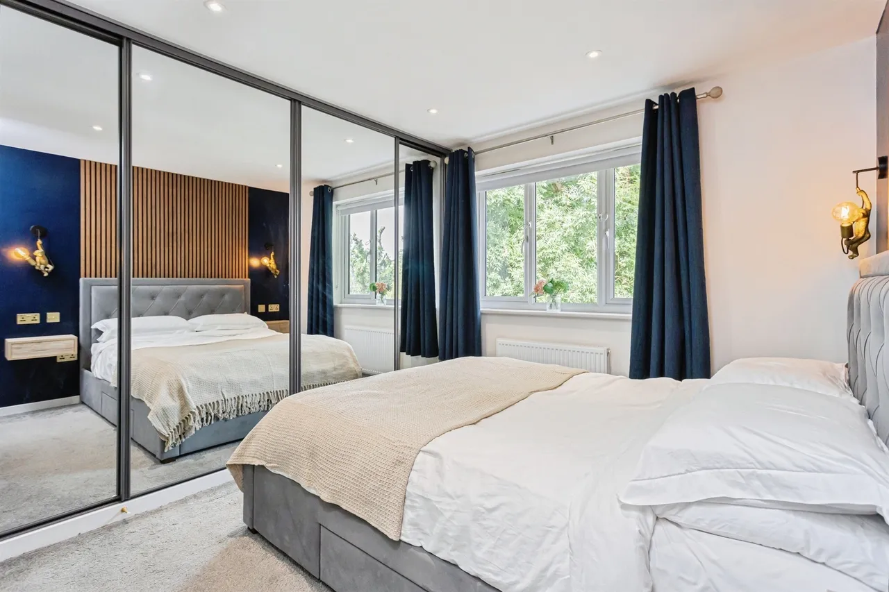 Walnut Close, Burgess Hill, photo 6