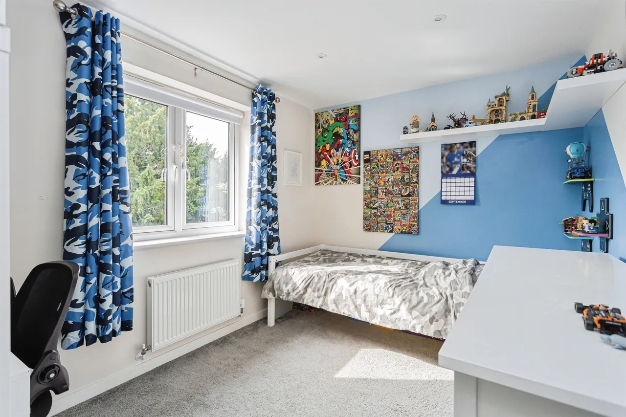 Walnut Close, Burgess Hill, photo 8
