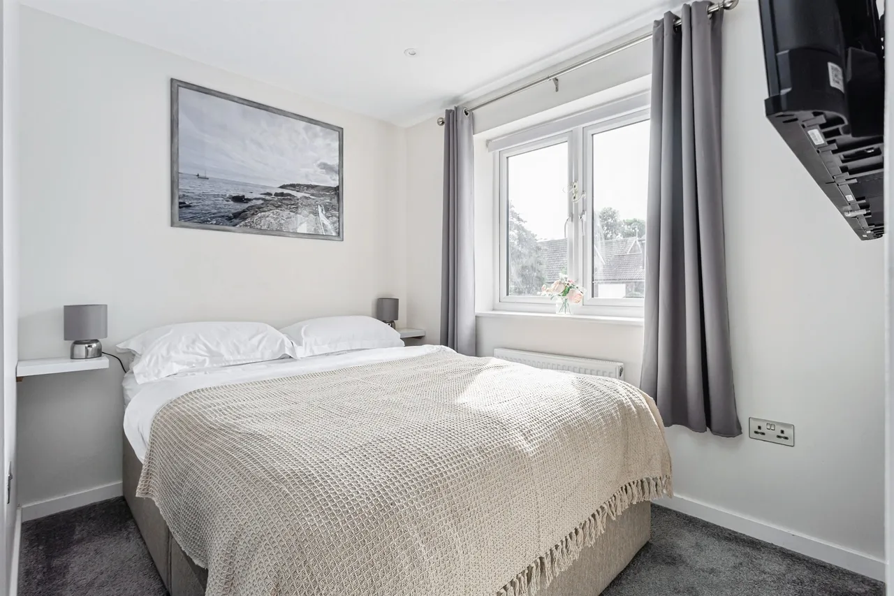 Walnut Close, Burgess Hill, photo 7