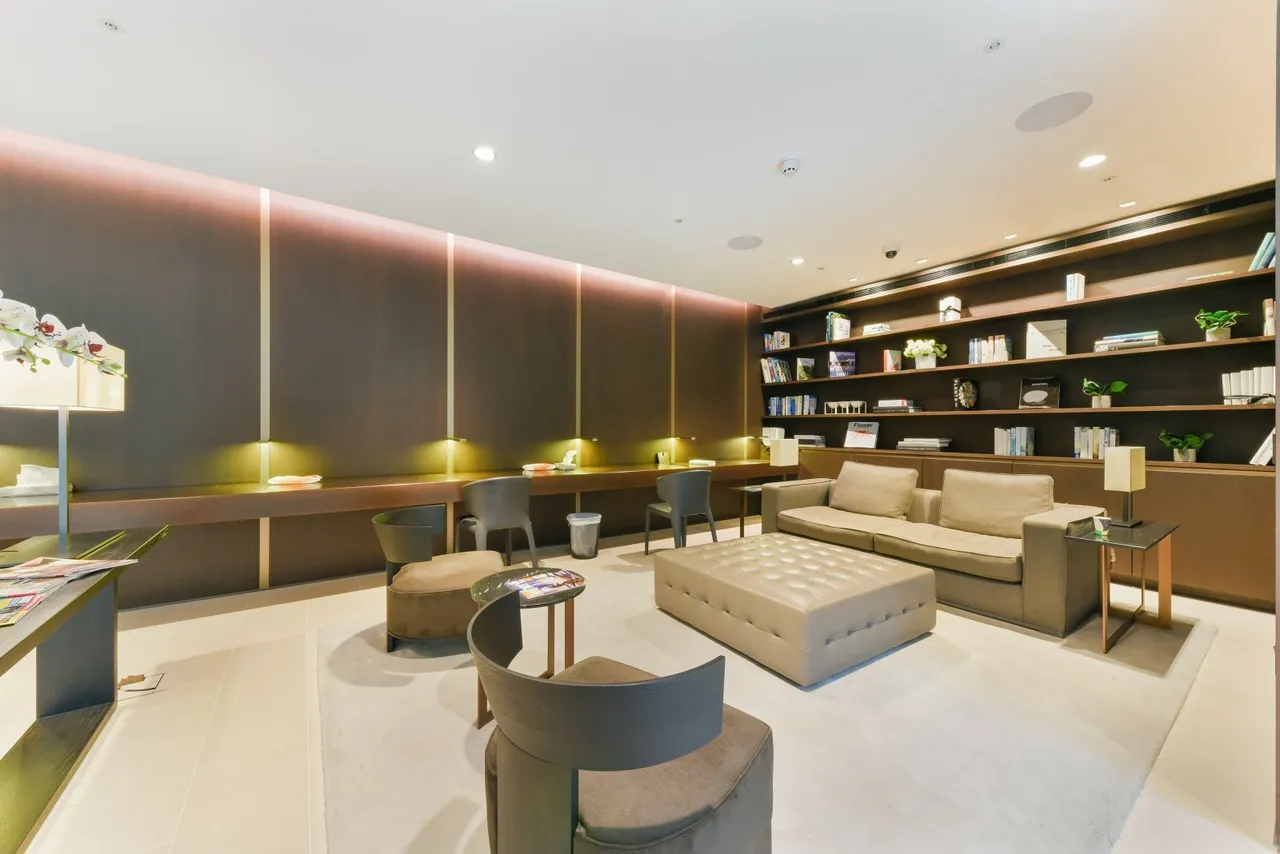 Rathbone Place, London, W1T, photo 9