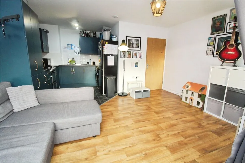 Whitelake Place, West Golds Way, Devon,, TQ12, photo 5