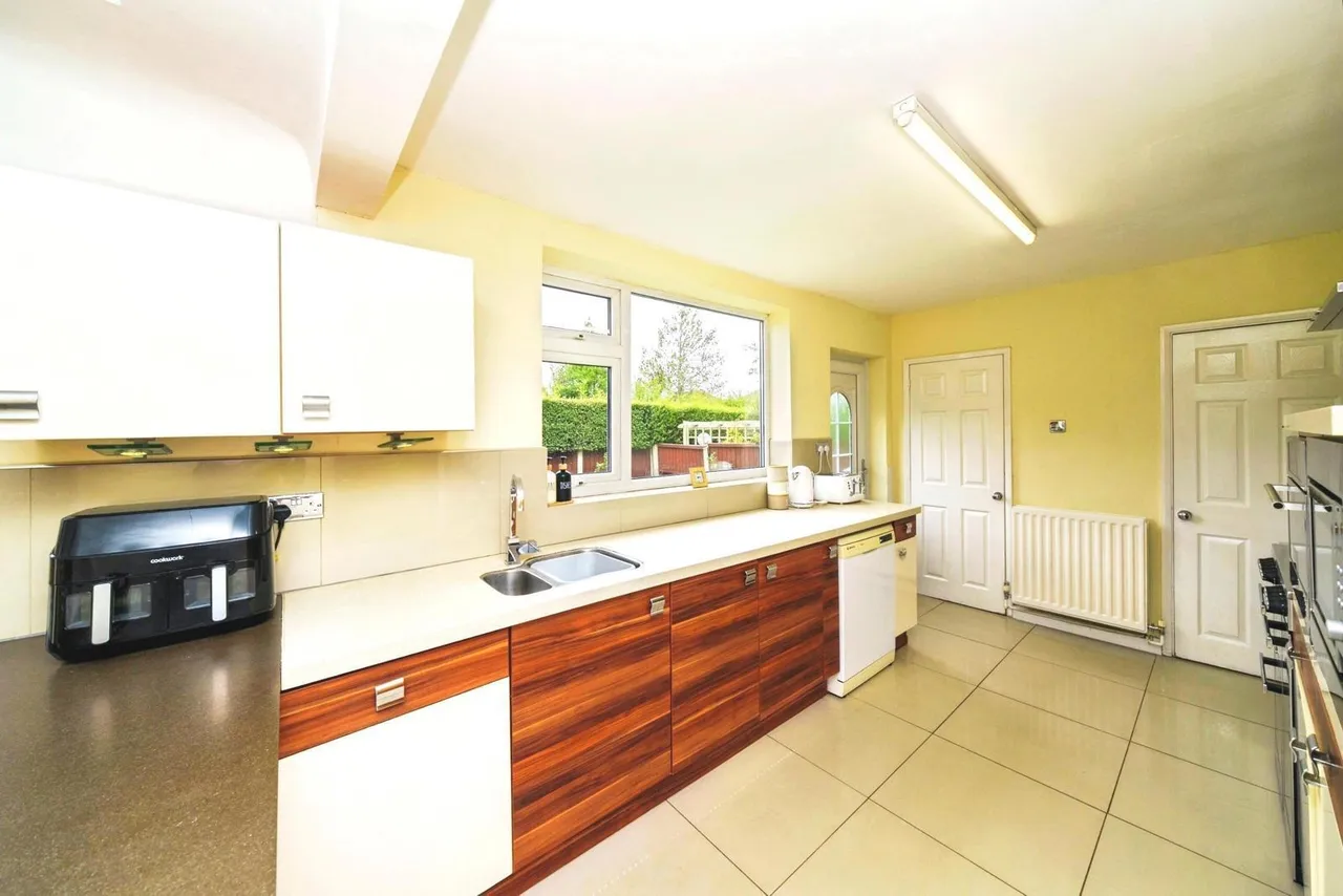 Allport Road, Bromborough, CH62, photo 8