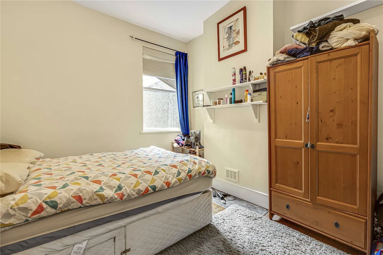 Laitwood Road, London, SW12, photo 7