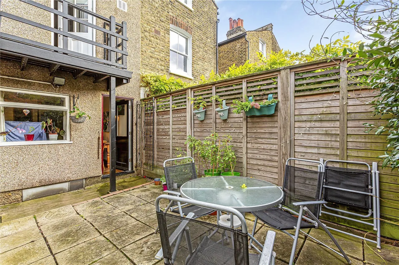 Laitwood Road, London, SW12, photo 6