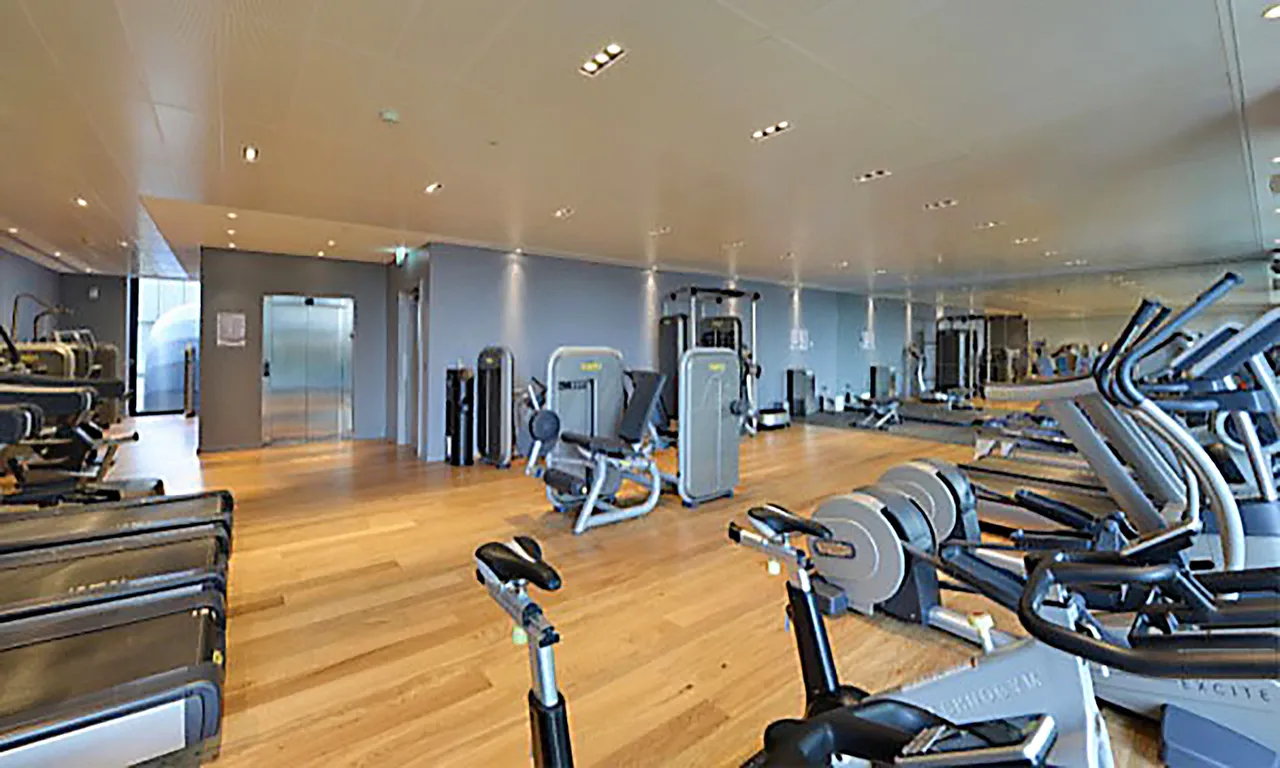 Apartment 19, 2 Riverlight Quay, London, photo 12