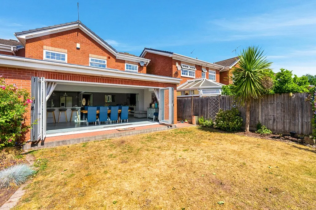 Santa Maria Way, Stourport-on-Severn, Worcestershire, DY13 9RX, photo 11