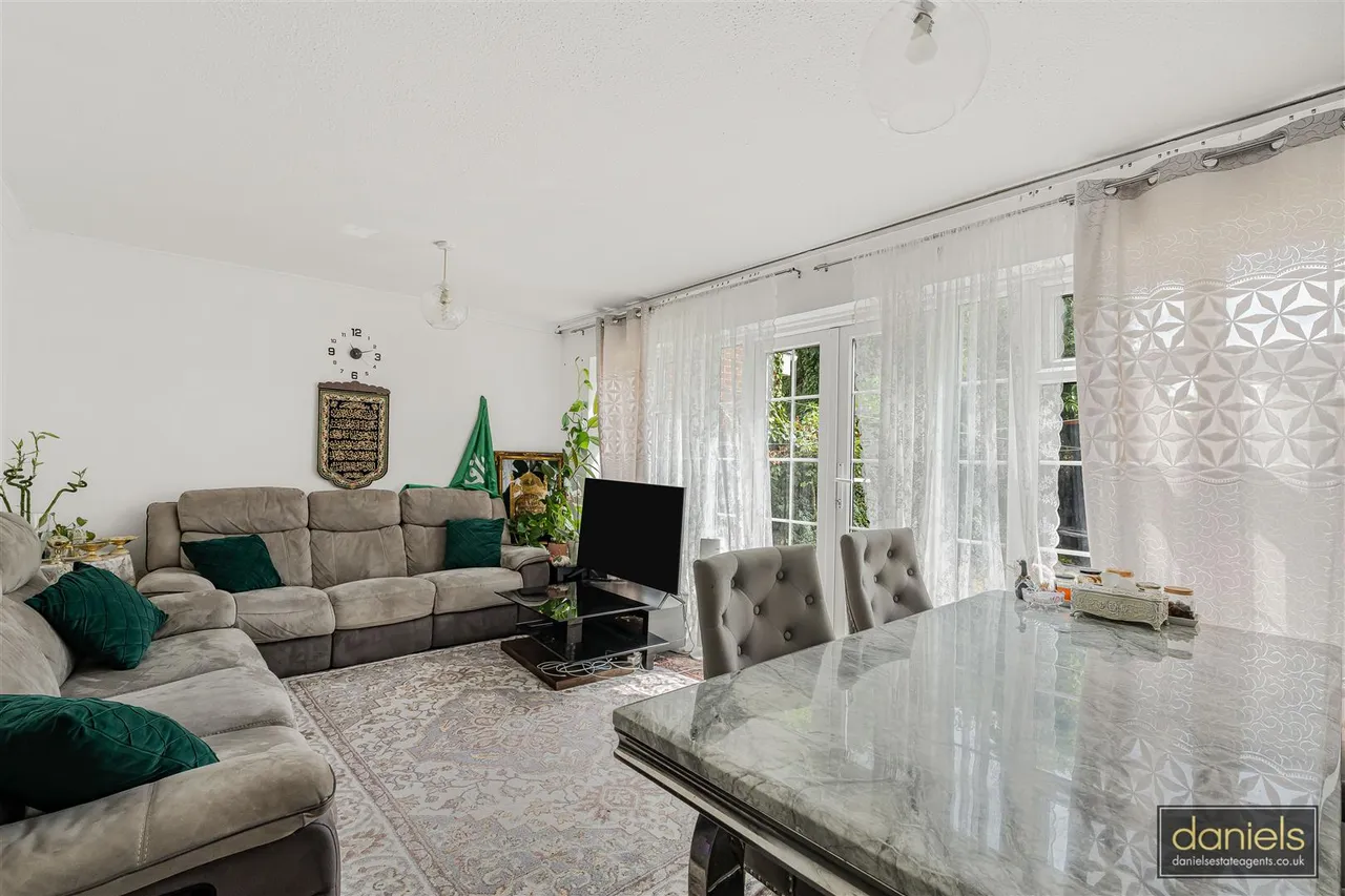 Sudbury Avenue, North Wembley, HA0, photo 2