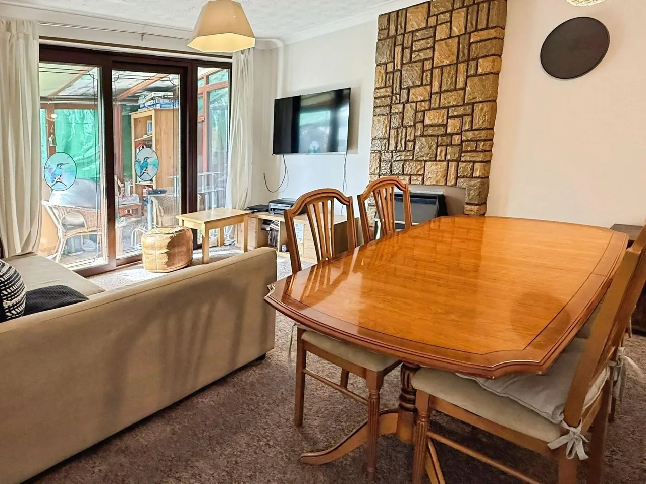 Avon Close, Oadby, LE2, photo 3