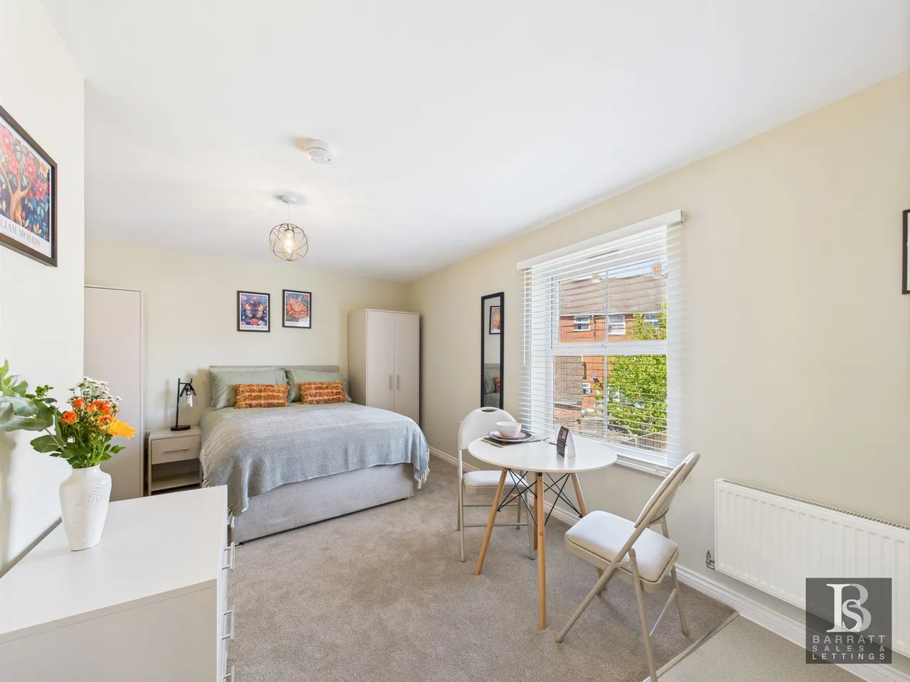 Stinsford Crescent, Swindon, SN25, photo 2